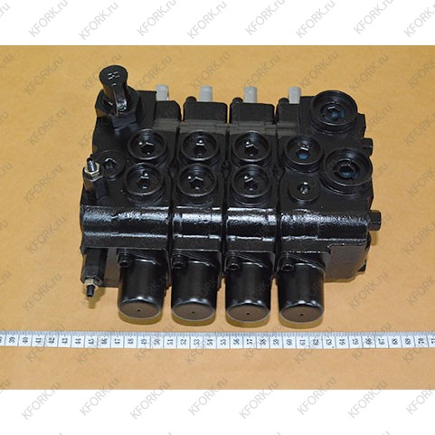 Гидрораспределитель -4 Sec A215271 Doosan